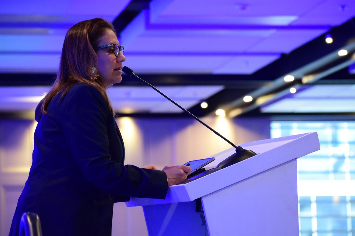 CAMACOLBOGOTA's tweet image. Entre las apuestas que hay en el #PlanDistritalDeDesarrollo para el próximo cuatrienio se destacan:
📌90 hectáreas de suelo útil para vivienda y soportes urbanos. 
📌75 mil subsidios de vivienda.
📌 20 polígonos de activación.

#SAE2024 #PDD