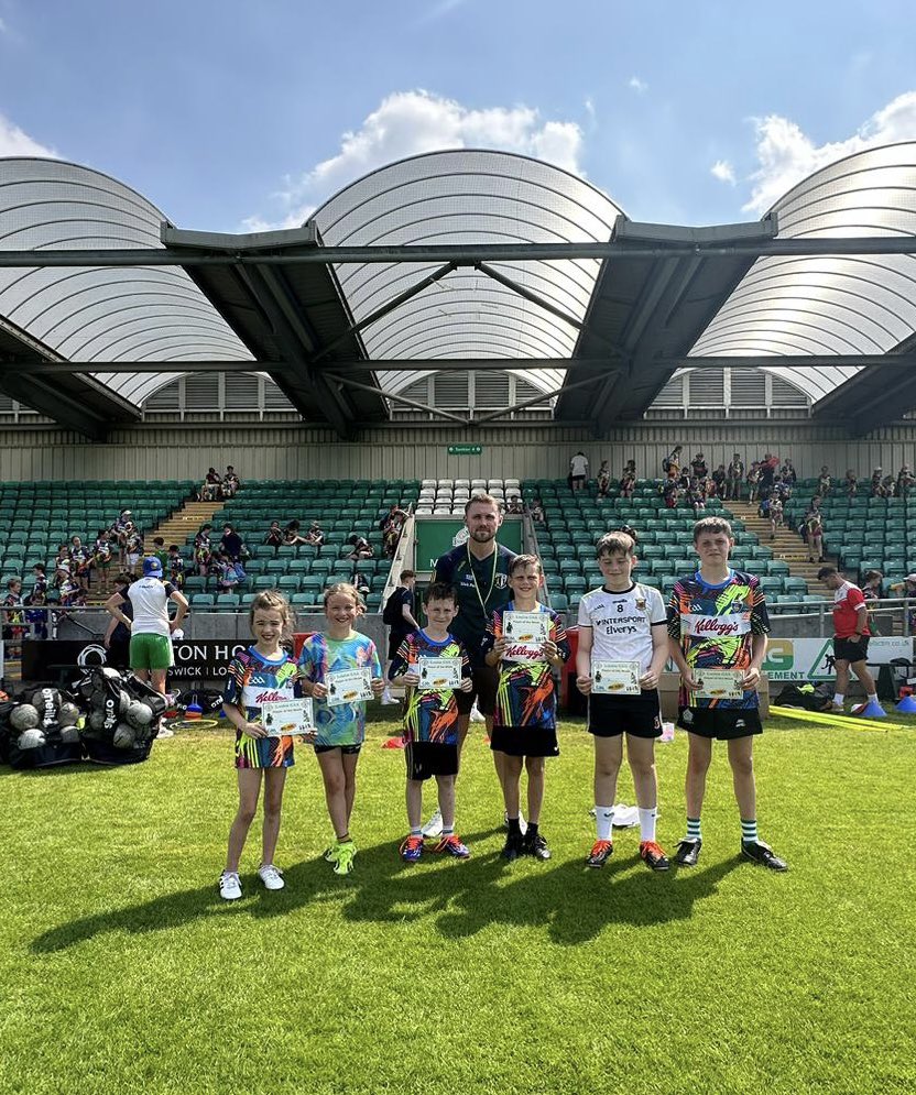 Cormac Duffy (@cormac_duffy1) on Twitter photo Week 1 of <a href="/LondainGAA/">London GAA</a> Cul Camps concluded today in Ruislip.
Plenty of smiles on the faces after 3 days of fun in the sun ☀️
Thanks to the coaches for their hard work & to the county board for the use of the excellent facilities.
Next week sees us move to Croydon 🟢⚪️ Week 1 of <a href="/LondainGAA/">London GAA</a> Cul Camps concluded today in Ruislip.
Plenty of smiles on the faces after 3 days of fun in the sun ☀️
Thanks to the coaches for their hard work & to the county board for the use of the excellent facilities.
Next week sees us move to Croydon 🟢⚪️