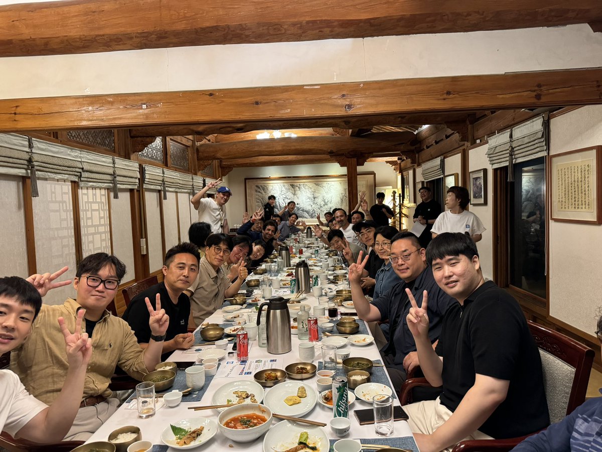 Sebastien 🏞 tweet media