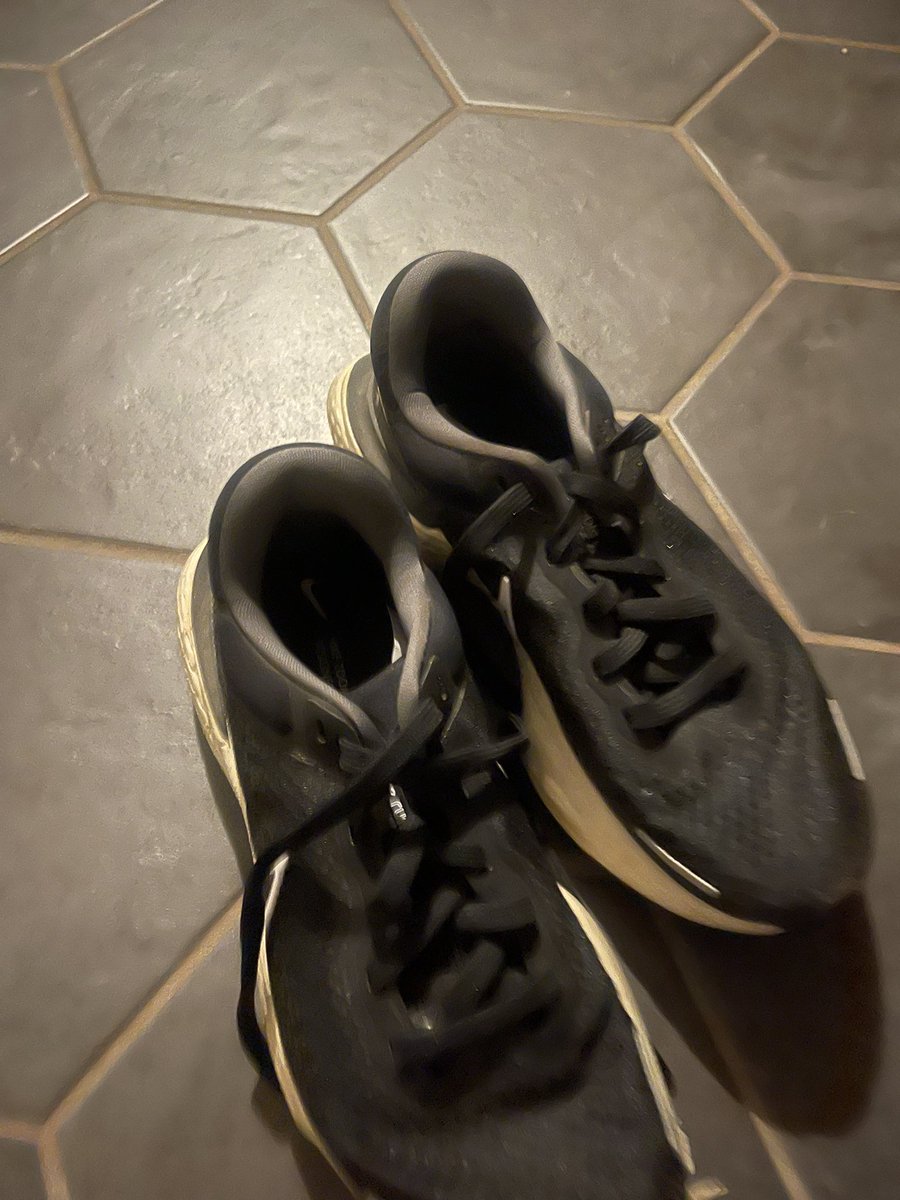 A very hot bootcamp tonight but a great way to kick off #AHPsActive ..with a great bunch of people including my fellow AHP Clare Cambray .. forgot to take a photo .. so a pair of old trainers will have to to today! ☀️😀💪