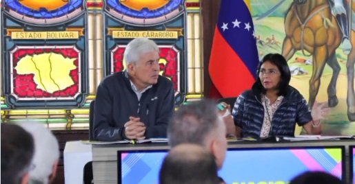 Consejo Nacional de Economía Productiva avanza en la consolidación del desarrollo económico del país

La vicepresidenta Ejecutiva de la República Bolivariana de Venezuela, Delcy Rodríguez, lideró este jueves una nueva jornada del Consejo Nacional de Economía Productiva sector
