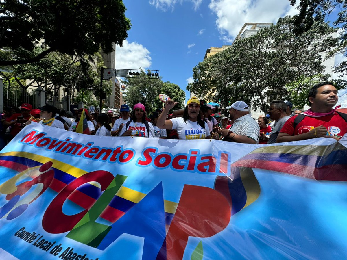 Defendemos la paz, somos un pueblo en revolución, somos un pueblo que defiende la justicia 
#clappazyvictoria 
#PuebloDeJusticia 
#ClapPatriaYPaz