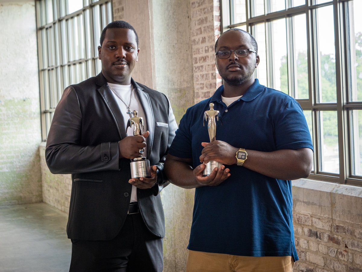 StudioSuggs's tweet photo. Sooo...we've been holding something in for a while. This summer, Studio Suggs won a SILVER TELLY AWARD for our movie "All The Red Flags" in the category of 'Non-Broadcast Comedy.'  We're so blessed and honored to receive this prestigious award for our movie! The first of many! 💪🏾 https://t.co/pv21pp0BGK