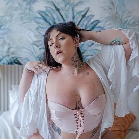 SGCurves tweet media