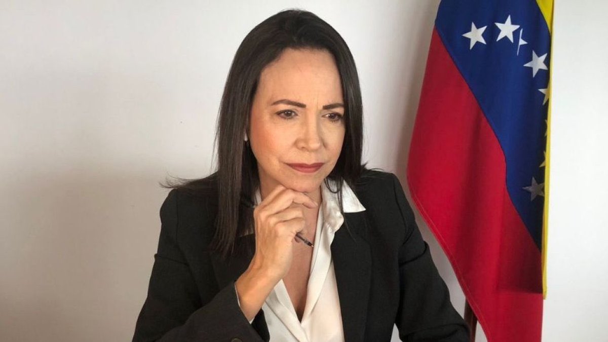 reiaresnd's tweet photo. "María Corina Machado" es tendencia por su escrito publicado en el diario estadounidense The Wall Street Journal:   “Podrían detenerme mientras escribo estas palabras” https://t.co/bqZiCw7dZA