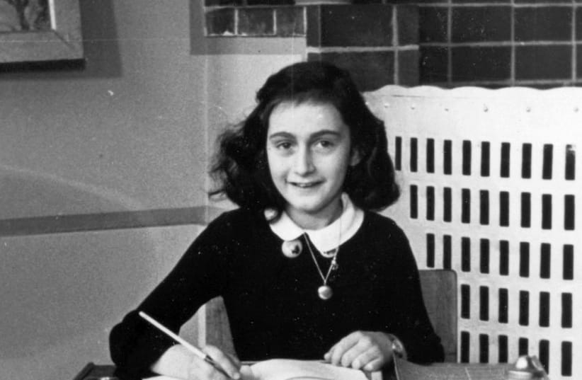 01.08.1944.

Anne Frank writes her final words in her diary.