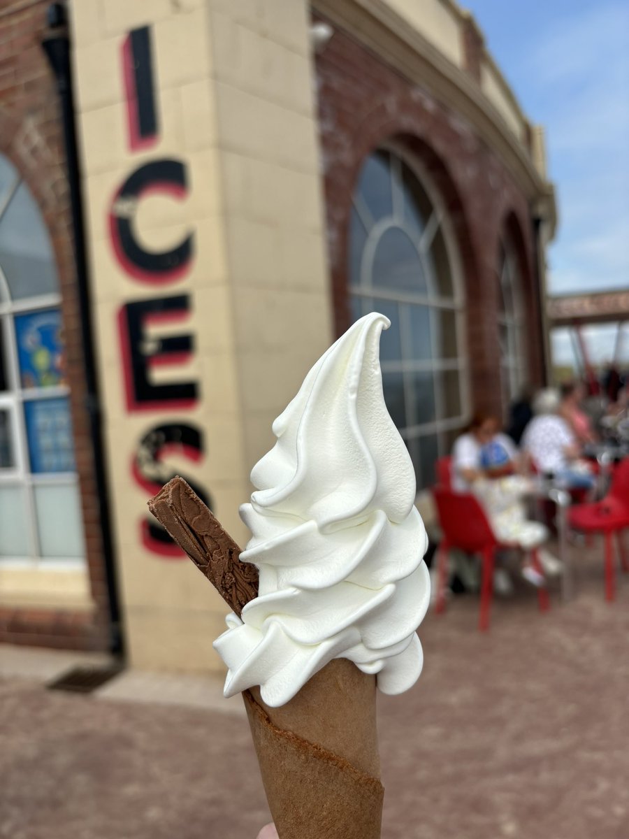Wow twitter is depressing today. Here’s a picture of an ice cream I had in Whitley Bay.