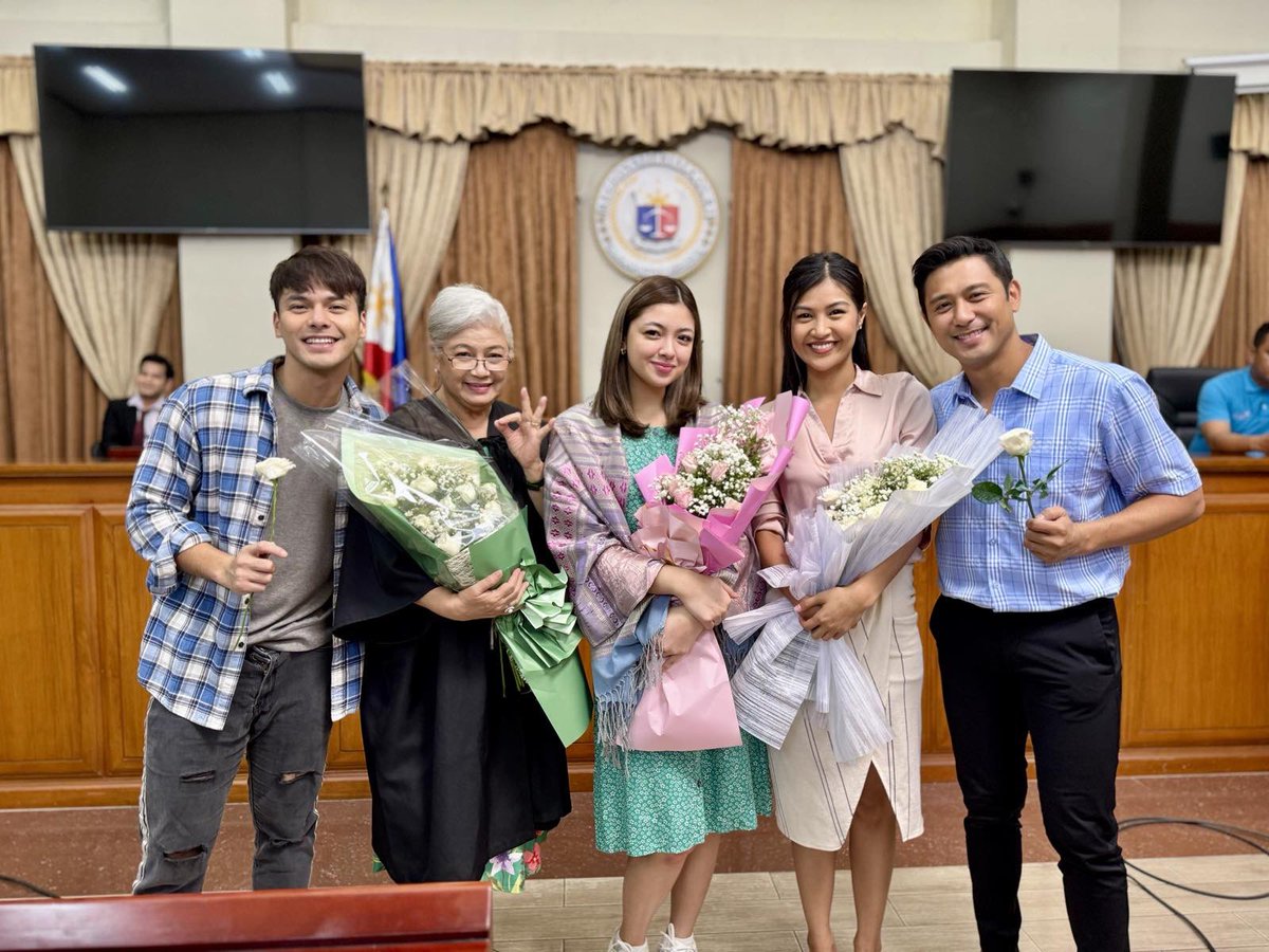 Adolfo B. Alix, Jr. (@aalixjr) on Twitter photo Abangan sila sa #LiletMatiasAttyAtLaw
<a href="/nacinorocco/">Rocco Nacino</a>
<a href="/wynmarquez/">Teresita Ssen Marquez</a>
<a href="/flinsTUNs/">Kristoffer Martin</a>
@liannevalentin
<a href="/luimanansala/">Luigi S. Manansala</a> Abangan sila sa #LiletMatiasAttyAtLaw
<a href="/nacinorocco/">Rocco Nacino</a>
<a href="/wynmarquez/">Teresita Ssen Marquez</a>
<a href="/flinsTUNs/">Kristoffer Martin</a>
@liannevalentin
<a href="/luimanansala/">Luigi S. Manansala</a>