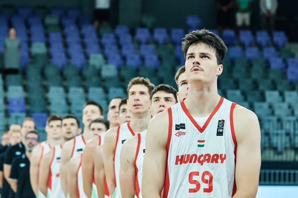 Benjamin Kaye tweet media