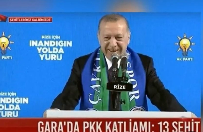 ayseucar5's tweet photo. Bugün Hamas lideri Haniye için Milli yas ilan eden güruh, yıllar önce İsrail Devletinin yaşama hakkını kimsenin tehdit etmesine müsade etmeyen güruh!
ABD nin Irak'ta başarılı olmasını da samimiyetle isteyen güruh!

13  VATAN EVLADI 
34 VATAN EVLADI Toprağa düştüğünde umursamayan güruh!

" Memleketin tüm kaleleri zaptedilmiş,tüm tersanelerine girilmiş ......."

Türk Askeri , Atatürk’ün Askeridir. Atatürk’ün tüm ilkelerini silmek isteyenlere, TÜRKLÜĞÜMÜZÜ silmek isteyenlere, 
 Ne Mutlu Türk'üm diyene. Diyerek haykırıp AND İÇECEĞİZ.