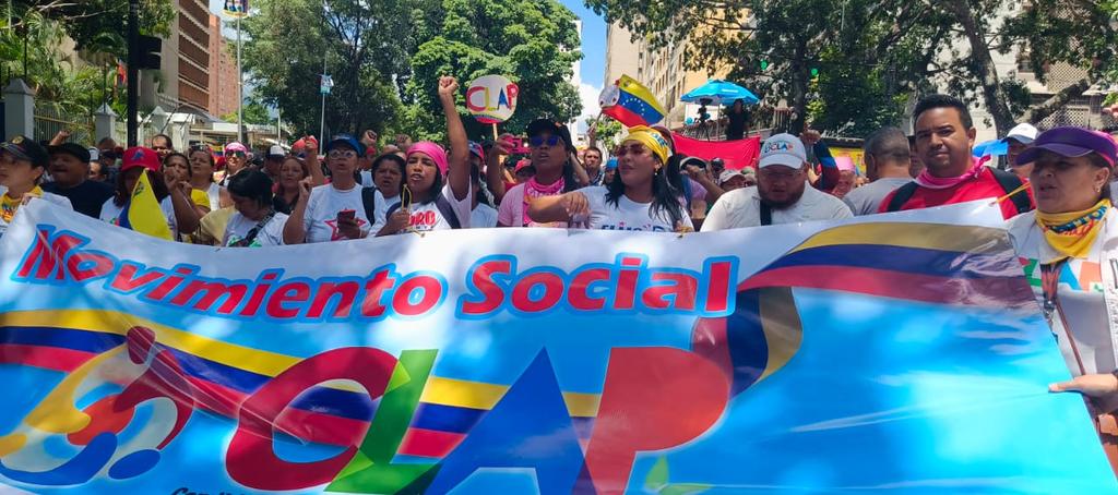 RABSA_OFICIAL's tweet photo. Los #Clap salieron a la calle para demostrar su lealtad, amor y alegría 
¡No queremos violencia, somos un pueblo alegre!

#PuebloDeJusticia
#ClapPazYVictoria https://t.co/xcUB9crEJt