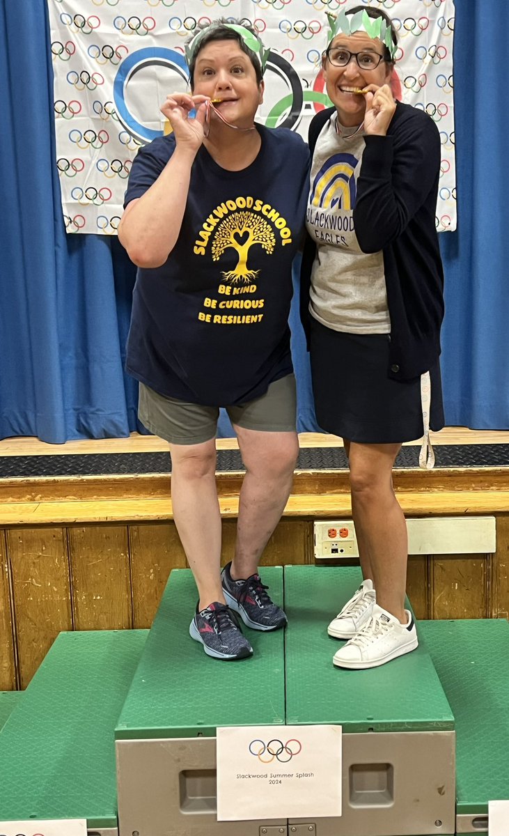 Michelle Liwacz (@msliwacz) on Twitter photo Gold Medal teachers ready for the Summer Splash! 🏅Let’s GOOOOOO! @MissCook998 <a href="/SlackwoodSchool/">Slackwood School</a> @ELattimer08 Gold Medal teachers ready for the Summer Splash! 🏅Let’s GOOOOOO! @MissCook998 <a href="/SlackwoodSchool/">Slackwood School</a> @ELattimer08