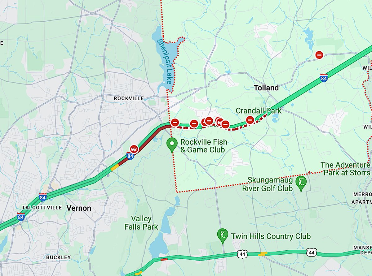 newsbell's tweet photo. BREAKING/I-84 CLOSED: I-84 eastbound is closed between exits 67/68 in #Tolland due to a overturned vehicle crash via @CTroads_State