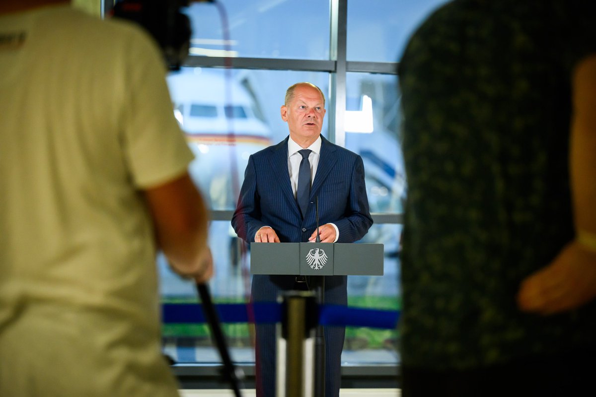 Bundeskanzler a.D. Olaf Scholz tweet media