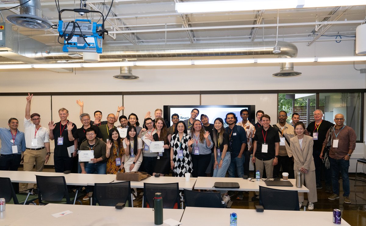 Future_Builderz's tweet photo. hanks Microsoft Reactor for having us host the Future AI Builders Demo & Pitch Competition at #SeattleTechWeek!

Special thanks to our Keynote Speaker @lmoroney  for his insightful keynote on "AI: Hype or Hope," which brilliantly explained the adoption trend of the latest foundation models.

🏆 Congratulations to our Top Demos:

Opticare AI - The all-in-one AI-powered fundus camera
AIRIA AI - Self-learning spatial analytics platform
HydroX AI - Enable AI Safety & Build Safe AI
Peak Mojo - Peak Sales Performance with AI-Native Experiential Learning
BLUEBOX - The personal Co-pilot for working drivers

🏅 Top Pitches:

CERTIFY AI - Detect AI manipulated Images and Videos
ReEnvision AI - Operating system for creating and leveraging customized AI/LLM agents
Kixely - The World’s First & Only Predictive SEO Product 
MUTATHUNTER - Advanced LLM-Based Open Source Language-Agnostic Mutation Testing Tool
EPISTROFI - AI Powered return cost management

Thanks @MadronaVentures  for taking the initiative to lead the Seattle Tech Week and commitment to fostering innovation in the Seattle tech ecosystem and beyond.

Stay tuned for more exciting events coming!

#FutureAIBuilders #AIInnovation #StartupPitch