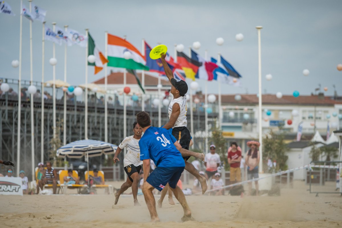 Fetch our special uniform orders for the first ever World Beach Ultimate Club Championships (WBUCC) &amp; the World Great Grand Masters Beach Ultimate Club Championships (WGGMBUCC) in Portimão, Portugal this October! 🏖️ <a href="/Beach_Ultimate/">BULA Beach Ultimate</a> 

See the deets here: vcultimate.com/pages/wbucc-wg…