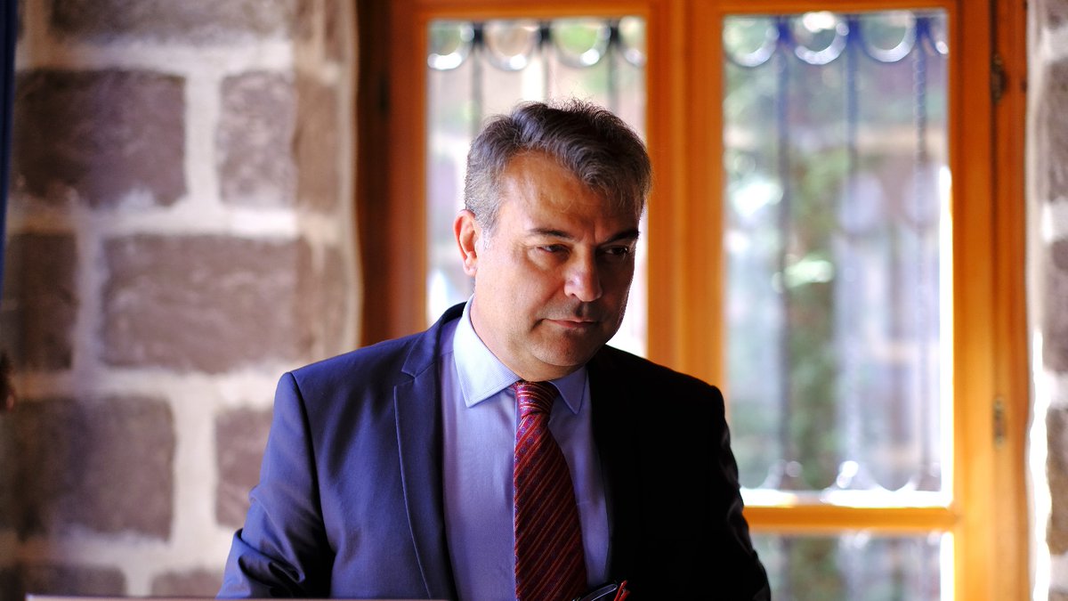 <a href="/ulusalajans/">Türkiye Ulusal Ajansı 🇹🇷 Turkish NA</a> &amp; <a href="/EUErasmusPlus/">Erasmus+</a> tarafından desteklenen "Gıda Okuryazarlığı" projesinin ilk ulusötesi proje yönetim toplantısı <a href="/odtumebiva/">ODTÜ MEBİVA</a> ev sahipliğinde <a href="/TCTarim/">T.C. Tarım ve Orman Bakanlığı</a> &amp; <a href="/ekapder/">EKAPDER</a> &amp; <a href="/mardinartuklu/">Mardin Artuklu Üniversitesi</a> &amp; @compass &amp; <a href="/EUROACTIVA1/">EURO ACTIVA SL</a> katılımı ile gerçekleştirildi.