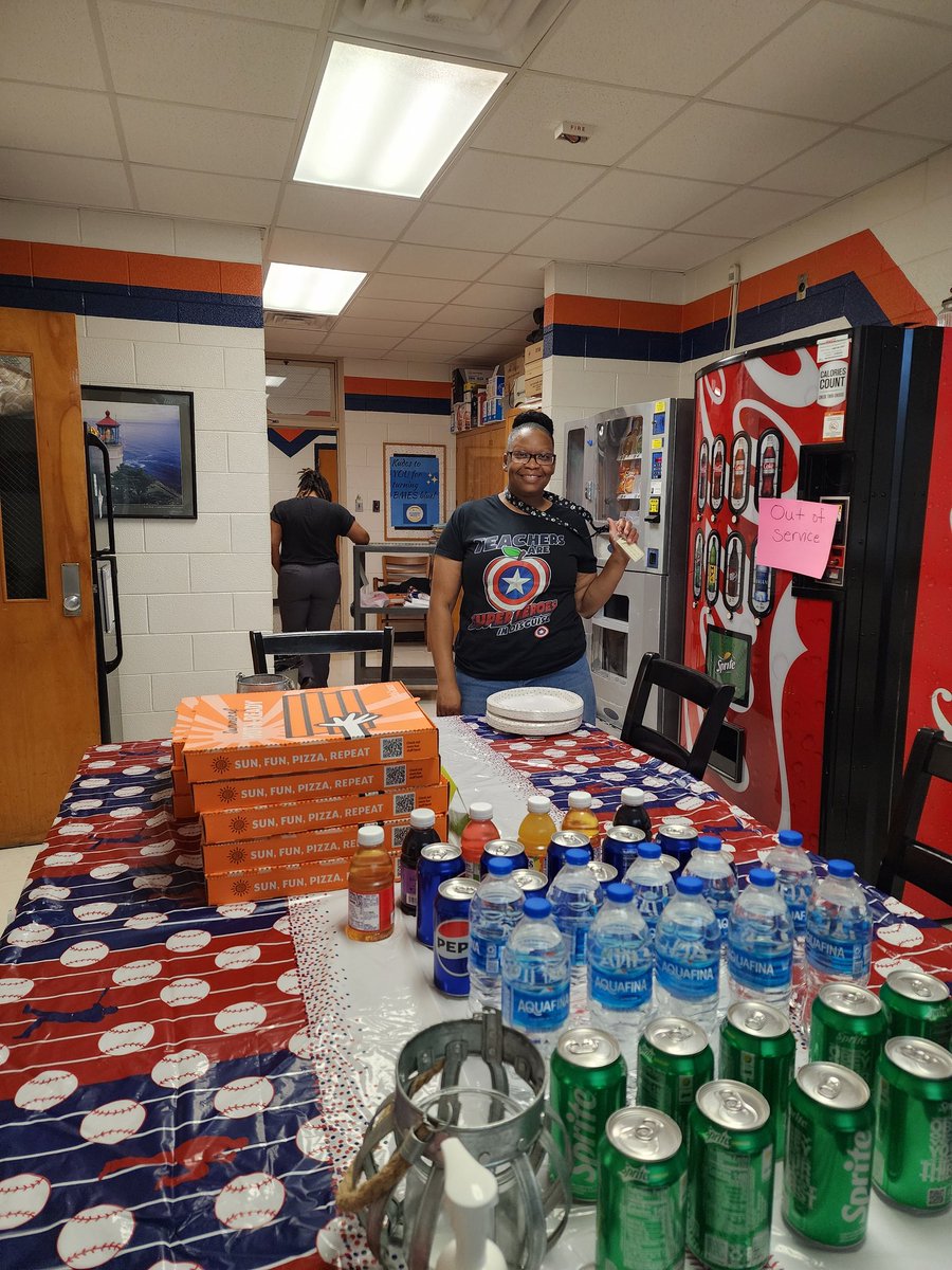 DrHLittlejohn's tweet photo. Summer Learning was absolutely amazing!! The students did great, and the teachers were on point! Serving as our sites administration was truly rewarding, and I loved working with everyone. #GetintheGame #SummerLearning24 @AsteriaRoseboro https://t.co/LsOCOXIx2p