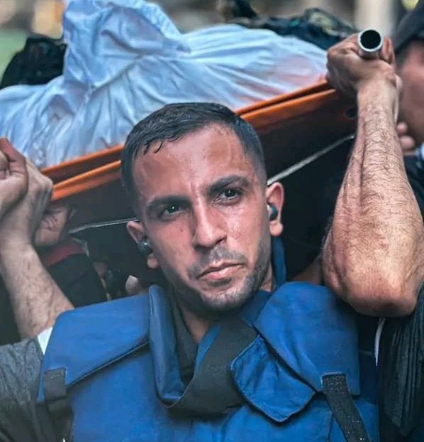 Nour Naim| نُور tweet media