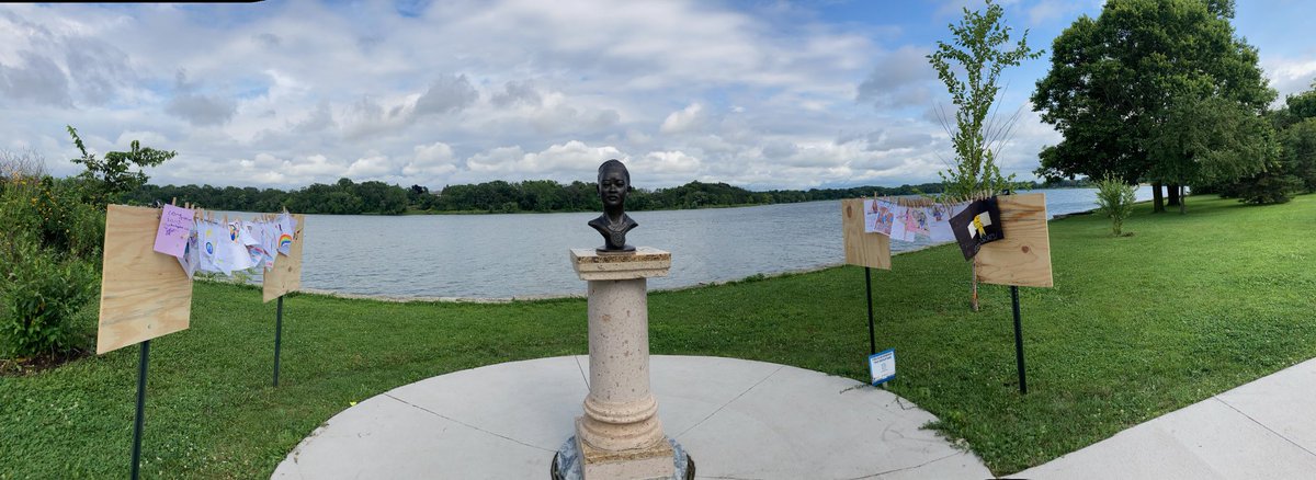 Letters and drawings supporting Suni Lee are starting to surface at Phalen Regional Park!