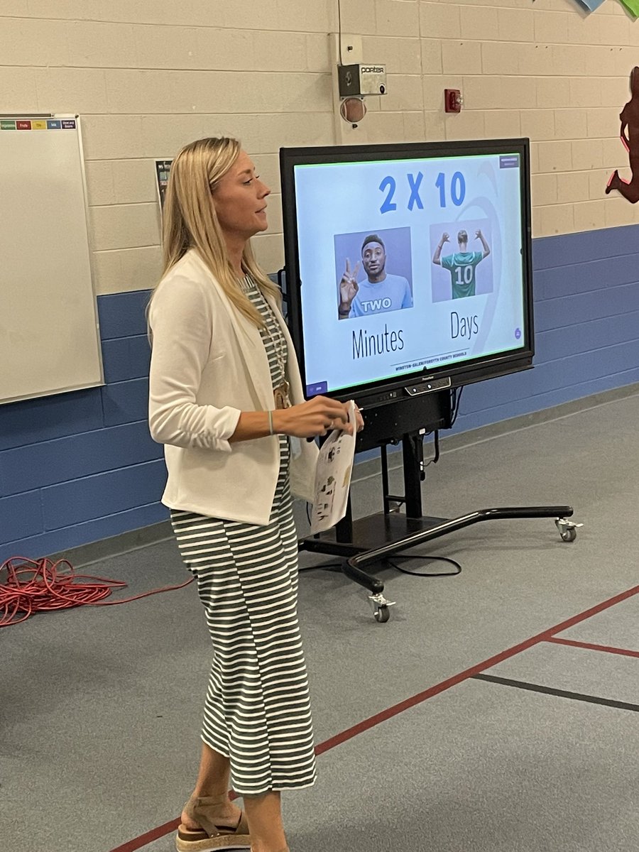 WSFCS Behavior and Intervention (@wsfcsbehavior) on Twitter photo Vikki Pepper, Behavior Coach, trained staff <a href="/MarvinWardES1/">MarvinWardES</a> on positive reinforcement and making connections with students. She discussed the "2x10" strategy: 2 minutes a day for 10 days to connect with students, building stronger relationships for a better learning environment! Vikki Pepper, Behavior Coach, trained staff <a href="/MarvinWardES1/">MarvinWardES</a> on positive reinforcement and making connections with students. She discussed the "2x10" strategy: 2 minutes a day for 10 days to connect with students, building stronger relationships for a better learning environment!