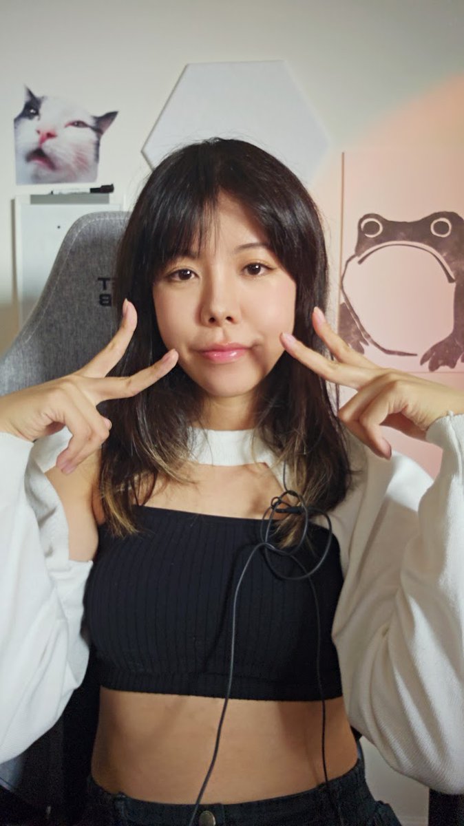 ps5 controller fit go crazy
twitch.tv/sunnylady