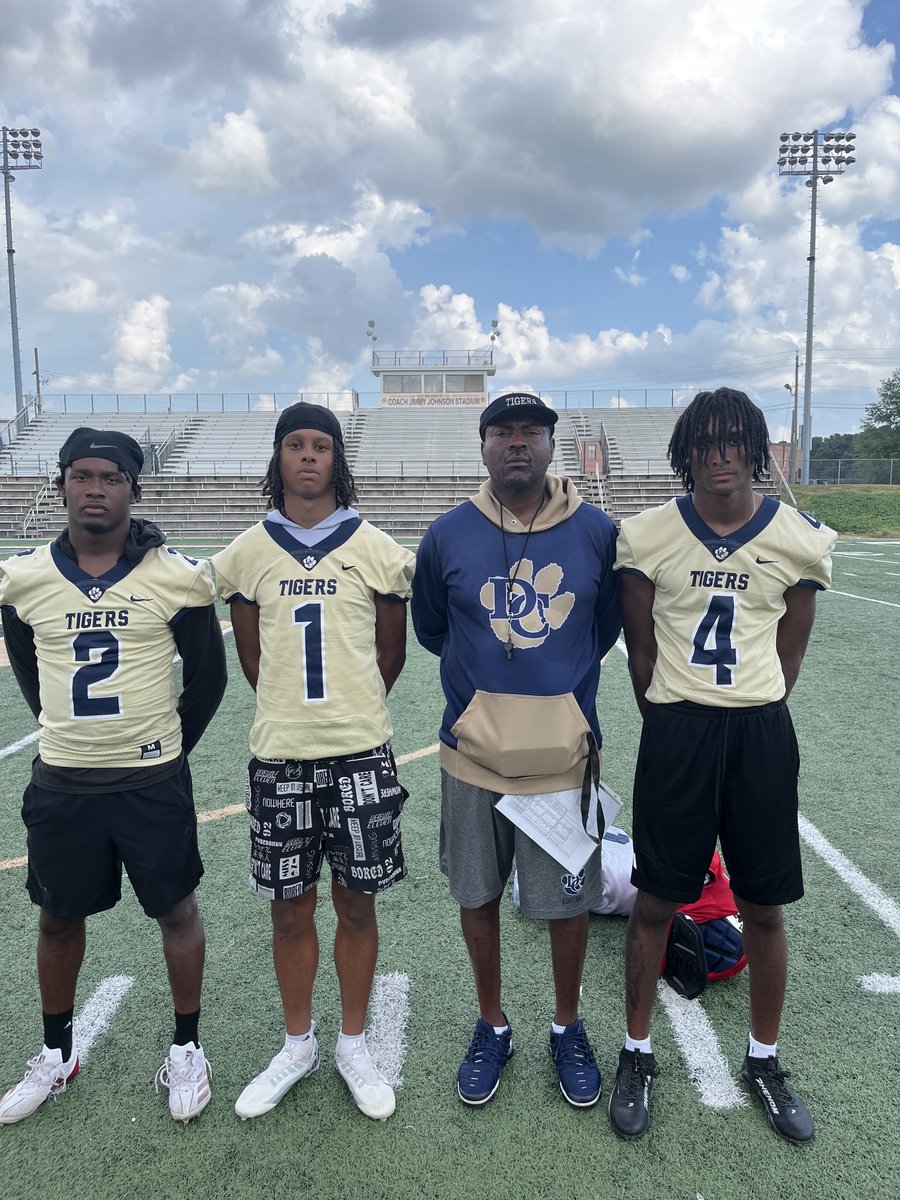 Derrick Mahone (@mahone_derrick) on Twitter photo Congrats to <a href="/DCTIGERS_FB/">DC Football</a> players <a href="/IDEVINCARTER/">Devin Carter</a> <a href="/AaronGregory_07/">Aaron Gregory</a> <a href="/JamesJohnsonDc/">James Johnson</a> on being named to the <a href="/Atl_TD_Club/">Touchdown Club of Atlanta</a> Preseason All-State team. <a href="/CoachJTW/">Johnny T. White</a> Congrats to <a href="/DCTIGERS_FB/">DC Football</a> players <a href="/IDEVINCARTER/">Devin Carter</a> <a href="/AaronGregory_07/">Aaron Gregory</a> <a href="/JamesJohnsonDc/">James Johnson</a> on being named to the <a href="/Atl_TD_Club/">Touchdown Club of Atlanta</a> Preseason All-State team. <a href="/CoachJTW/">Johnny T. White</a>