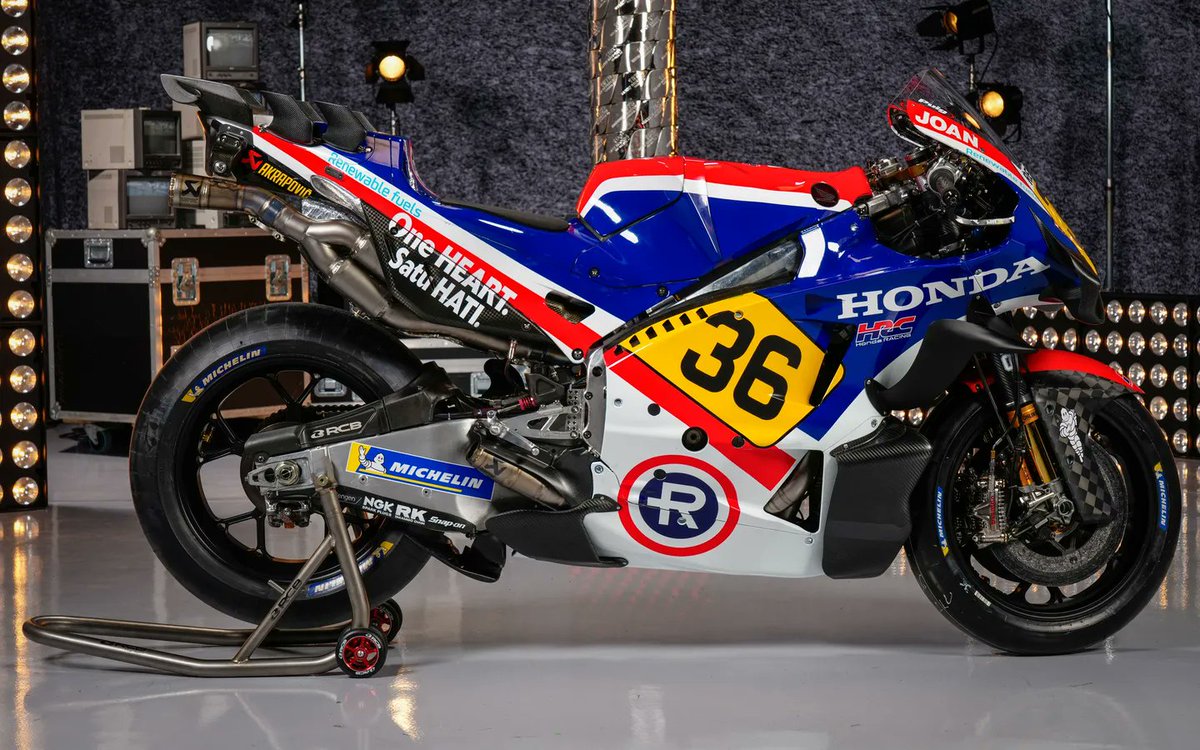 今回のビンテージリバリーの中で、もっともわかりやすくてありがとう