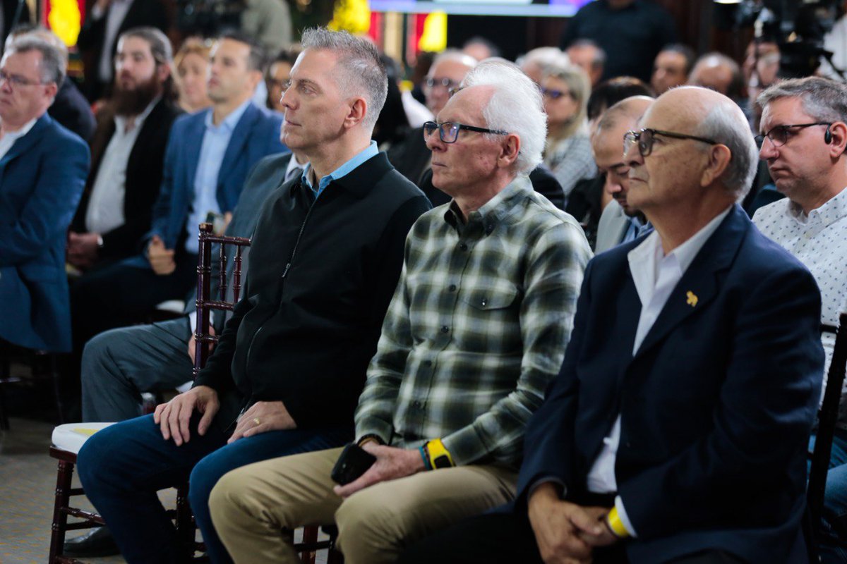 🇻🇪 Presidente <a href="/NicolasMaduro/">Nicolás Maduro</a> encabezó Consejo Nacional de Economía Productiva Sector Agroindustrial, que se desarrolló en el Salón Ezequiel Zamora del Palacio Blanco.