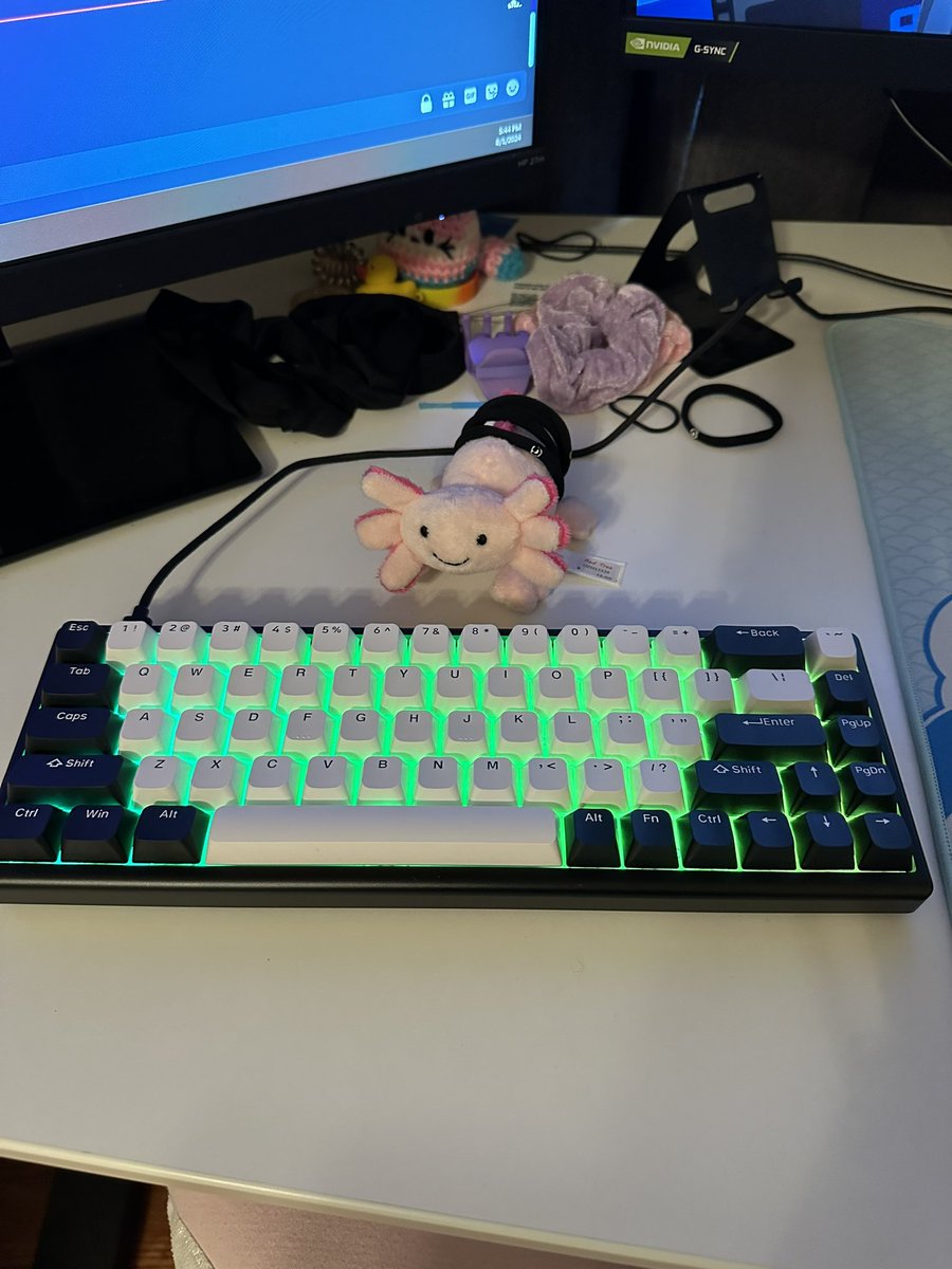 thank you sm <a href="/r2pair/">r2pair</a> for the polar 65 :D it means a lot