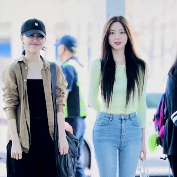 MIDCYS's tweet photo. ITZY is now on their way to the Philippines for their Press Event today and concert tomorrow! https://t.co/xyHN9Iqnpv