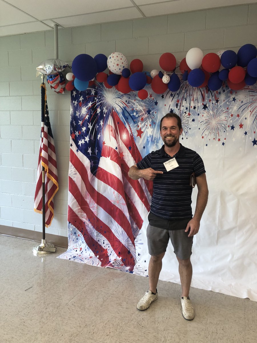 LeifR0's tweet image. First day working as a poll watcher. #ElectionDay #tn #pollwatcher #Trump2024