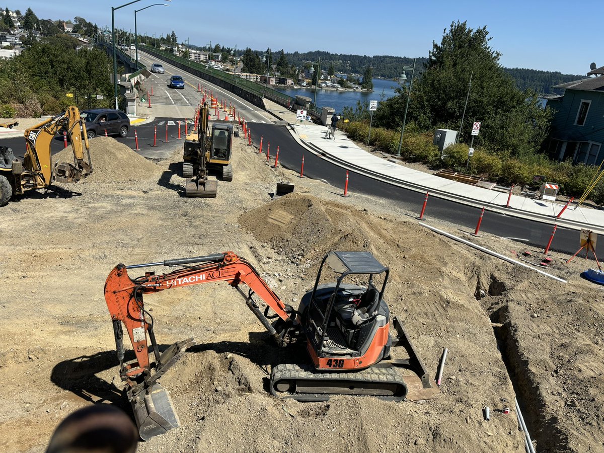 Washington Ave at the bridge starting to look a bit more round…