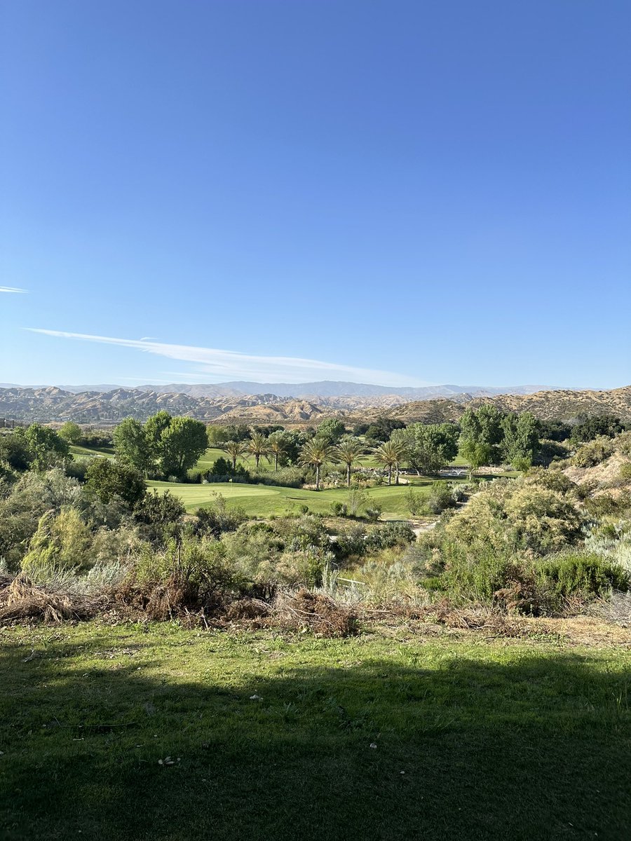 🏌🏽⛳️ 

Been on a golf kick lately🤙🏽
