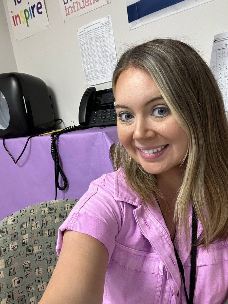 Miss Firstie tweet media