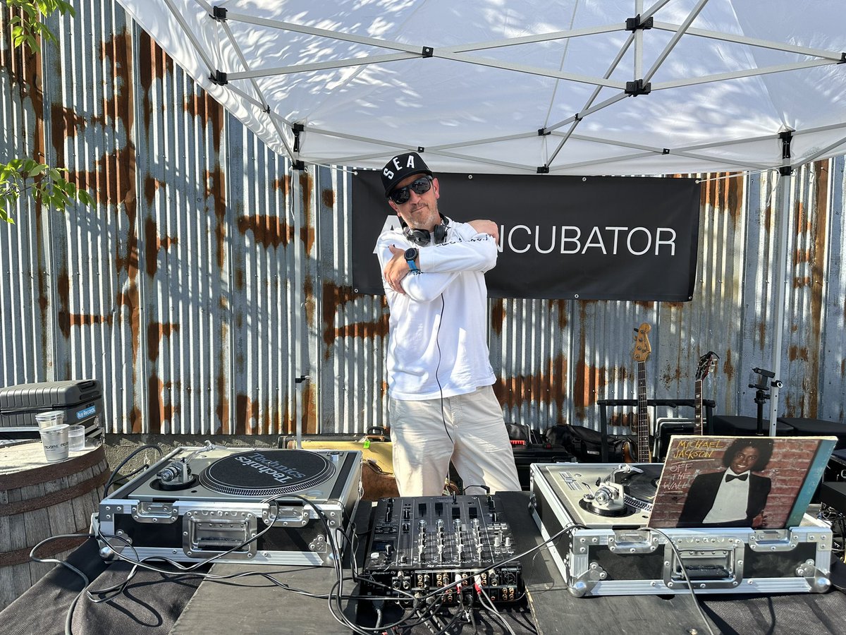 <a href="/toddhooper/">Todd Hooper</a> <a href="/kirbywinfield/">☔🔥☔</a> Spinning 🔥