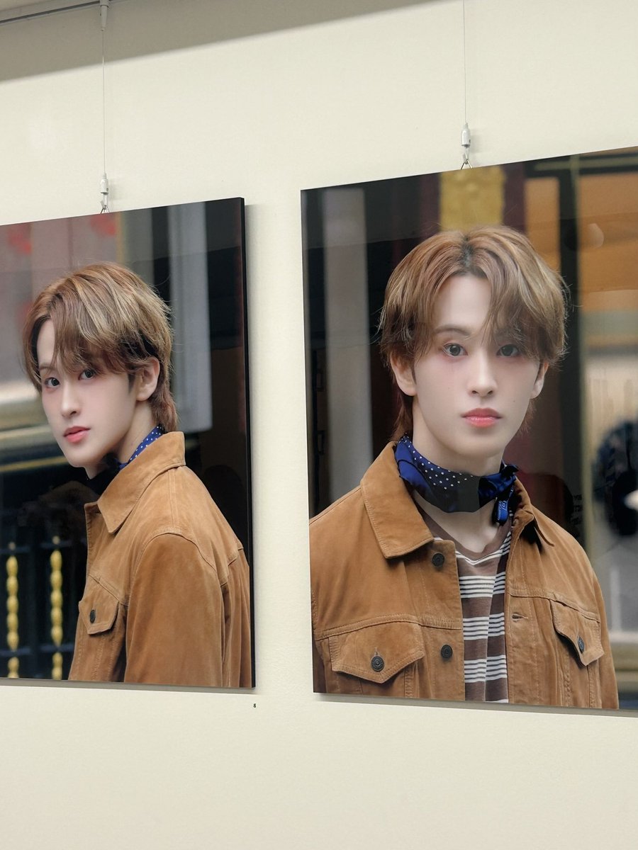 wmnmnww's tweet photo. 𝗕𝗢𝗬 𝗢𝗙 𝗧𝗛𝗘 𝗬𝗘𝗔𝗥
© SUMMER YOUTH

마크가 최고야…
썸유님이 최고야 진차…만 외치며
현생 살던 맠프 자아 부활 🔥❤️

#BOY_OF_THE_YEAR_MARK https://t.co/079ESvq6Rm