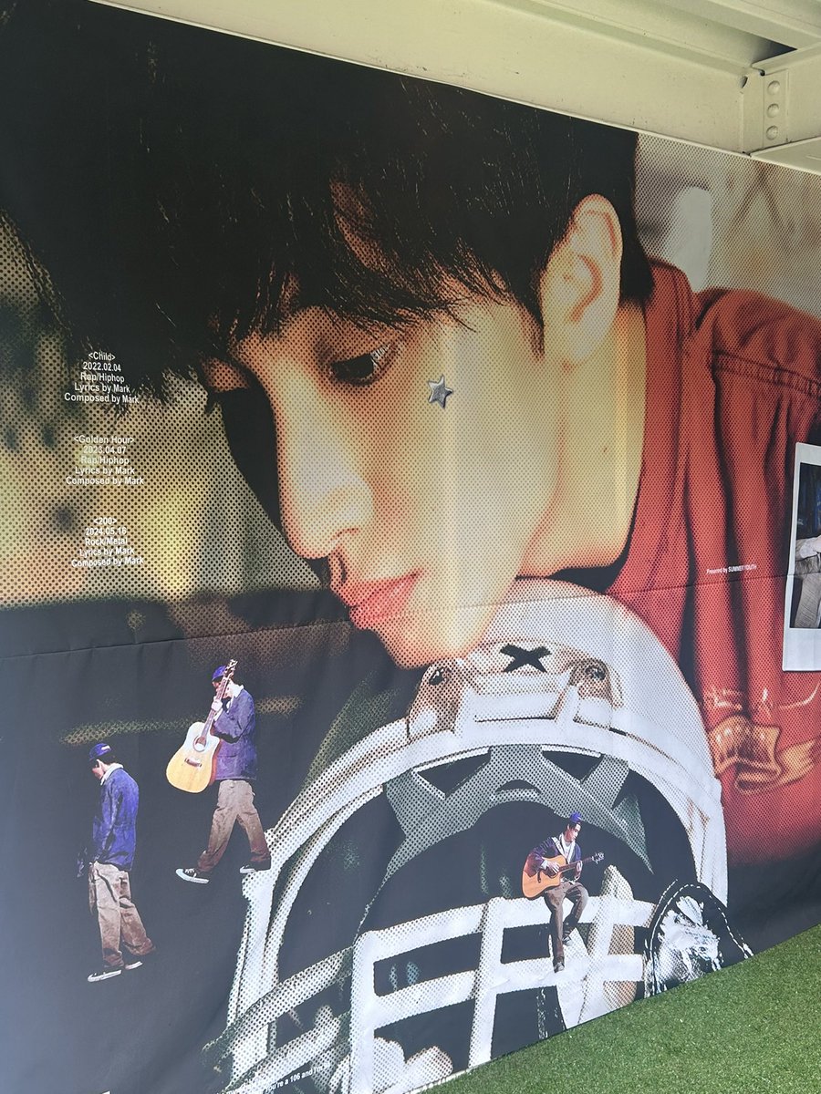 wmnmnww's tweet photo. 𝗕𝗢𝗬 𝗢𝗙 𝗧𝗛𝗘 𝗬𝗘𝗔𝗥
© SUMMER YOUTH

마크가 최고야…
썸유님이 최고야 진차…만 외치며
현생 살던 맠프 자아 부활 🔥❤️

#BOY_OF_THE_YEAR_MARK https://t.co/079ESvq6Rm