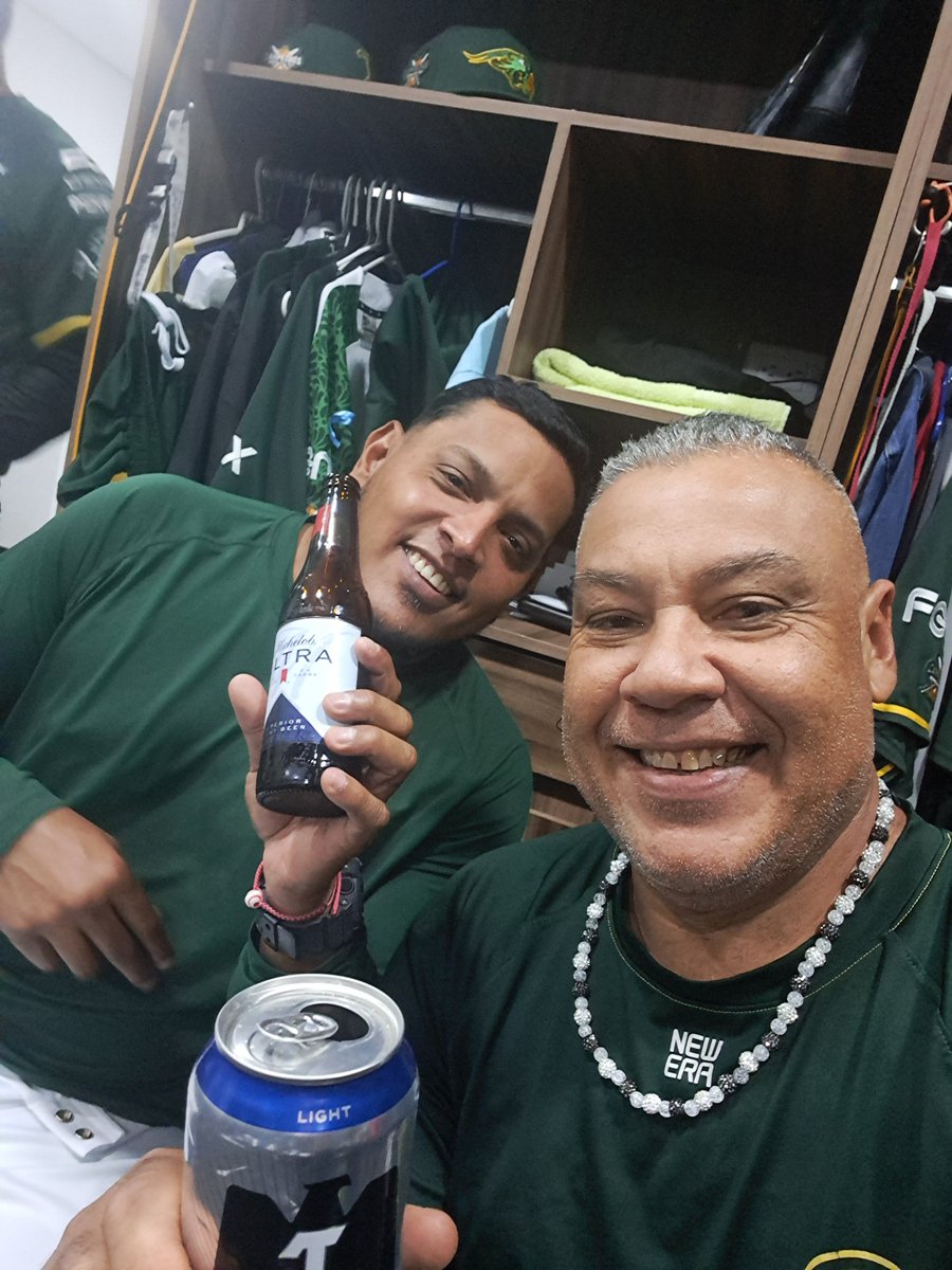 Russell Vasquez tweet media