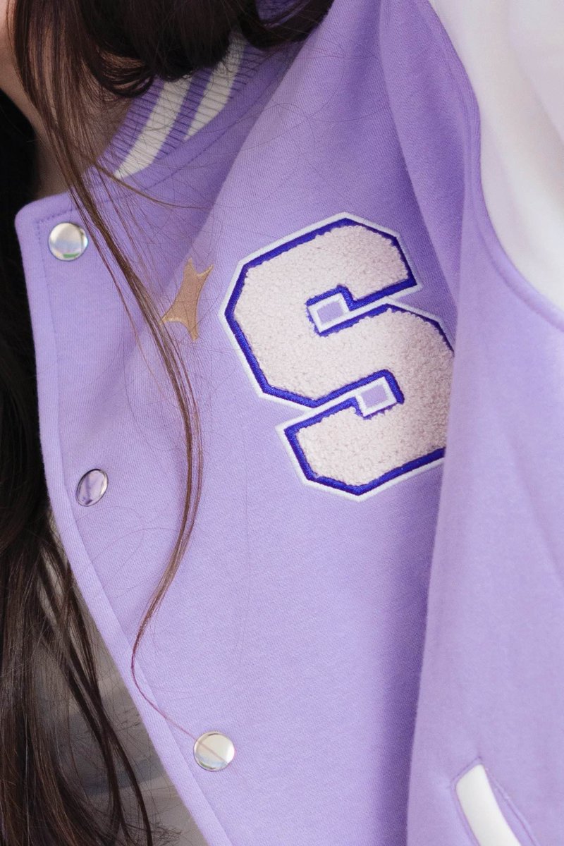 shxtou's tweet image. oh.. what could this be? 💜