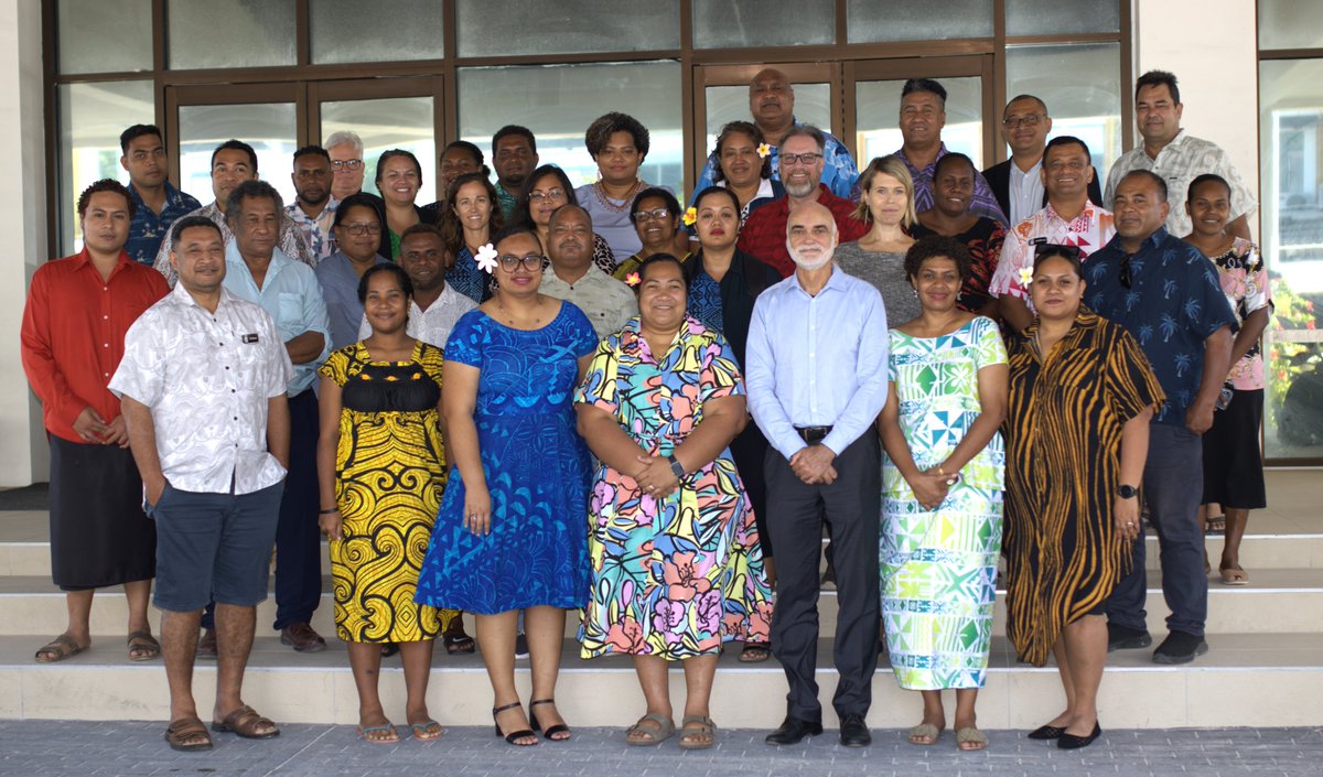 SprepChannel's tweet photo. How #PacWastePlus is ensuring safe and sustainable management of waste with due regard for the conservation of biodiversity, health and wellbeing of Pacific island communities ➡️https://t.co/URm7FGZLqU
#cleanerpacific #EuropeinthePacific https://t.co/7FfdgVxi0R