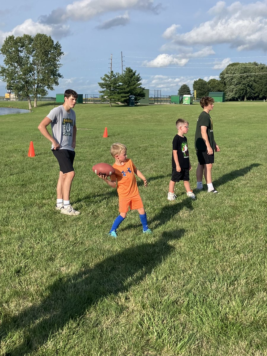 Coach_Watson's tweet photo. Another successful @STMfball Free Youth Day! https://t.co/GD7Xu2e4vM