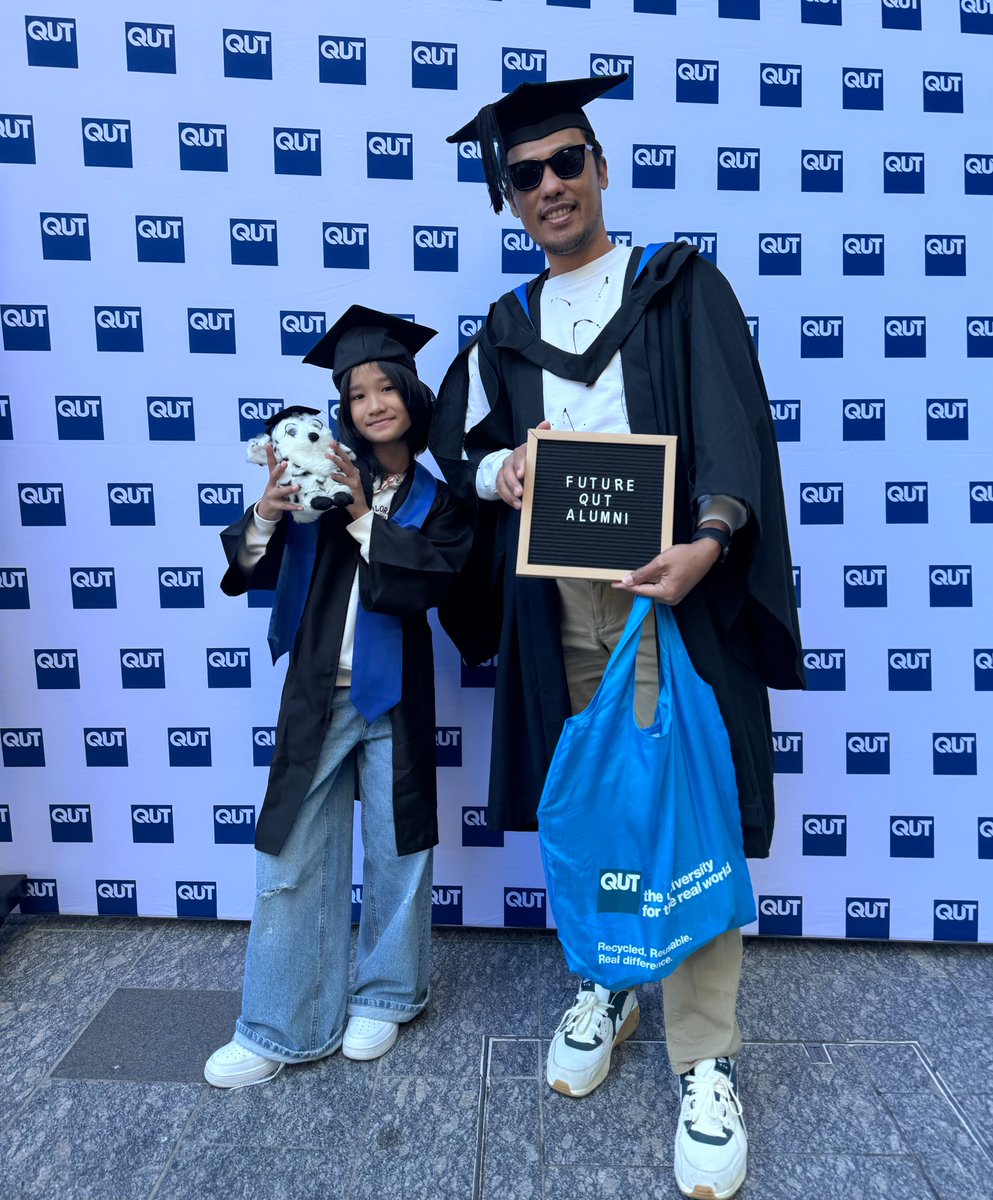 A/Prof Paige M tweet media