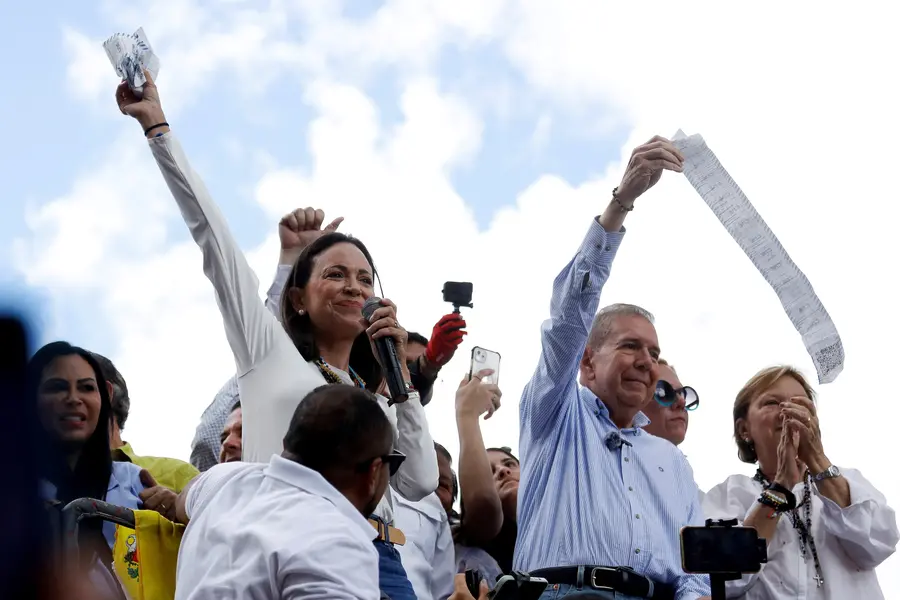 BehizyTweets's tweet photo. BREAKING: The United States has officially recognized Venezuelan opposition leader Edmundo González as the legitimate winner of the recent election against socialist dictator Nicolás Maduro

Venezuelans are getting the government they voted for by an overwhelming majority https://t.co/q8ekOXgdUb