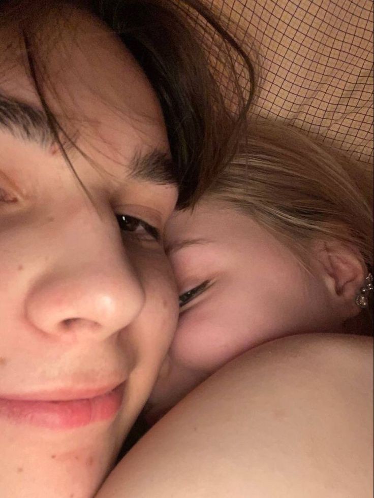 MooreStephan_'s tweet image. feliz día, mi amor. 💕