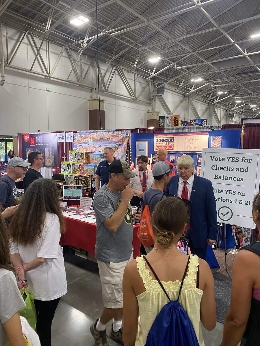 MarissaJBenson's tweet photo. First day of the #WisconsinStateFair is winding down 🎡 What a FANTASTIC turnout! Special thanks to @WaukeshaGOP, @mkegop, @JulianBradleyWI, @NikRettingerWI, @SenHutton for stopping by &amp; engaging with WI voters 🇺🇸🇺🇸🇺🇸 We are ready to keep rocking this week &amp; #MAGA! https://t.co/tZIeFgsEC3