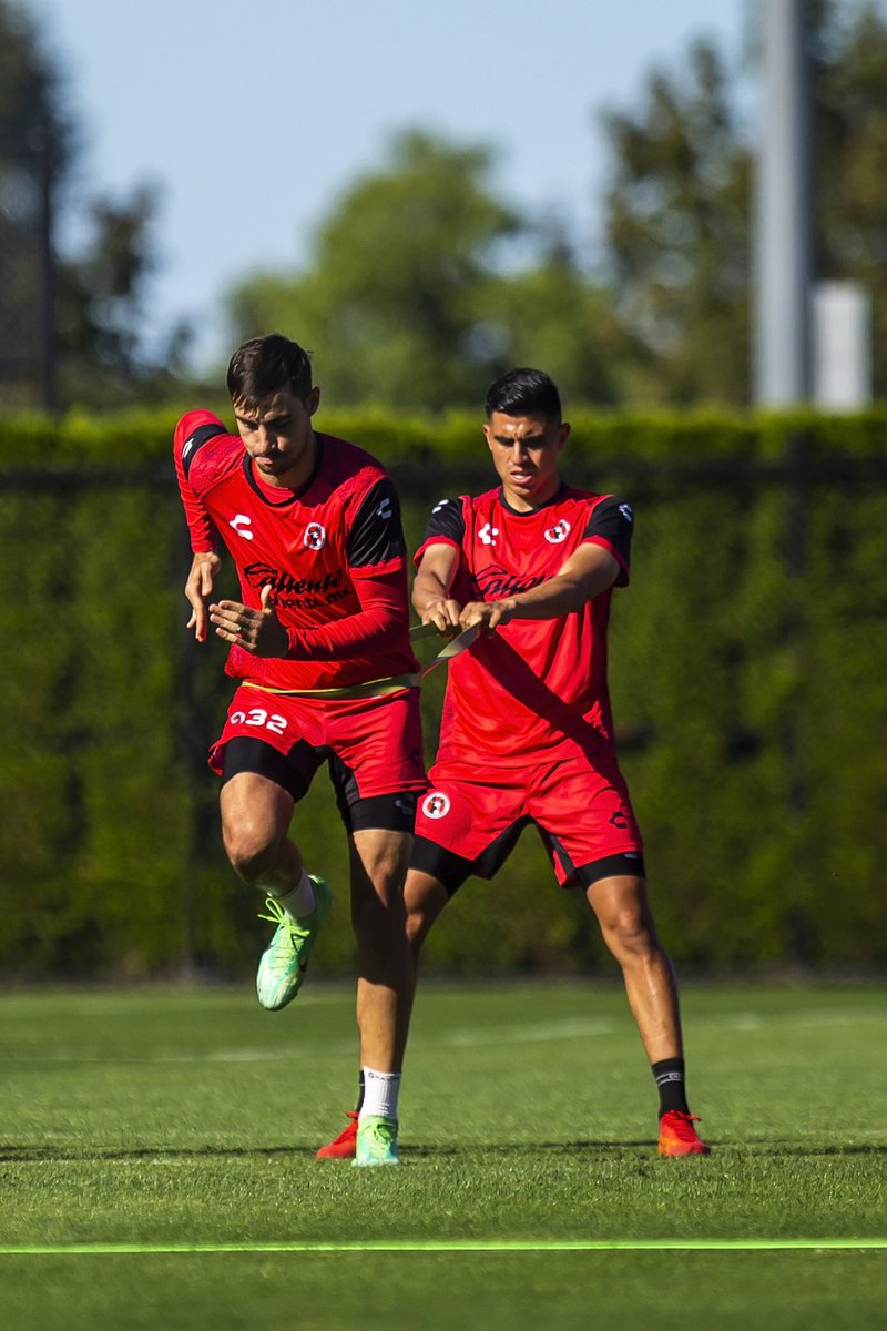 Xolos's tweet photo. Los #BorderCityDogs en Vancouver 🤩🇨🇦

#LeaguesCup2024 https://t.co/2UlYWpq4iI