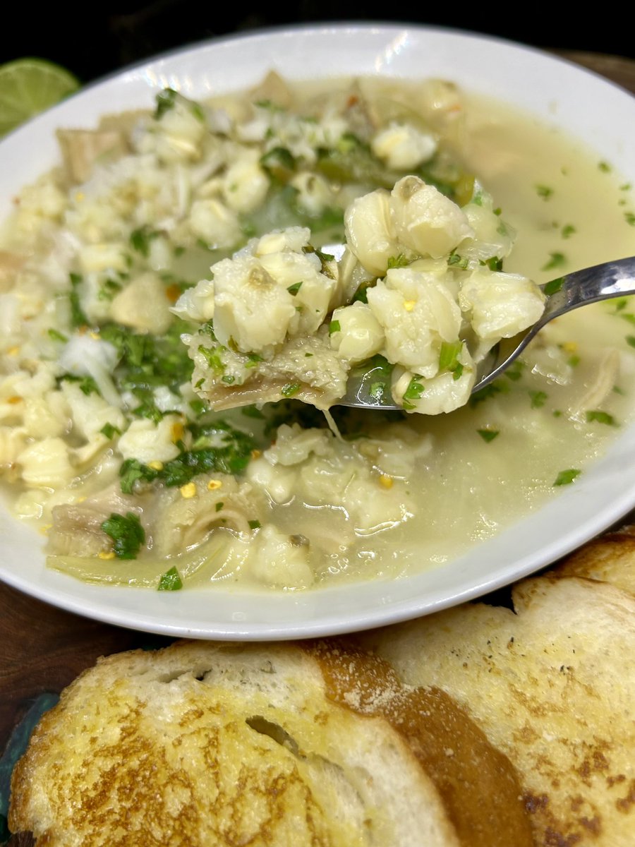 ReyGrill's tweet photo. ¿Ah poco no se les antoja un exquisito menudo bien Sonorense con este calor? 🔥 🤤 Estoy más que seguro, que si. 🙌🏻👌🏻. Que tengan una excelente tarde 🙏🏻 ¡ÁNIMO! https://t.co/iMWI1HIGzu