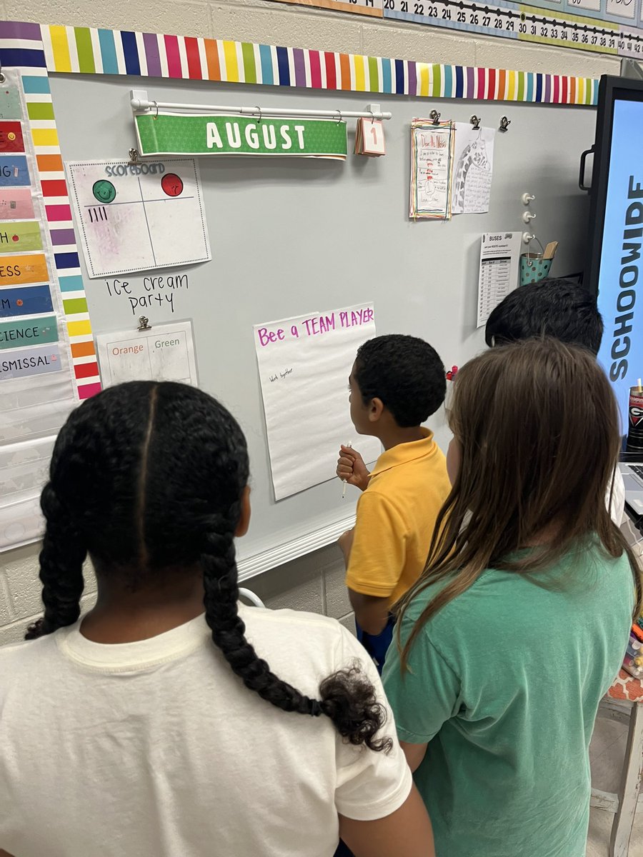 Hannah Moses tweet media