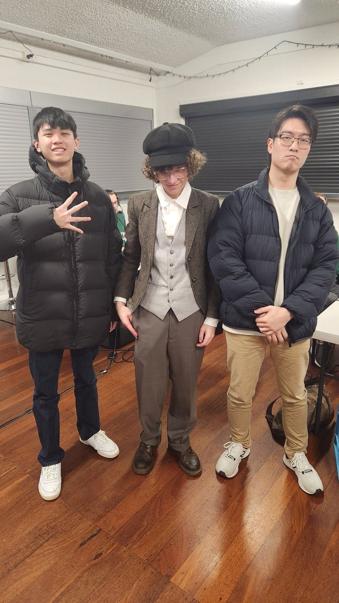 Knockout_Series's tweet photo. Melee Top 3!

🥇Clyde (middle)
🥈BigUchiha47 (right)
🥉@SumperKenny (left) https://t.co/IXIzWFjYX7